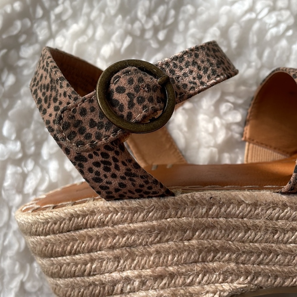 Universal Thread Espadrilles - Picture 4 of 7